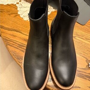 Nisolo Black Ankle Boots